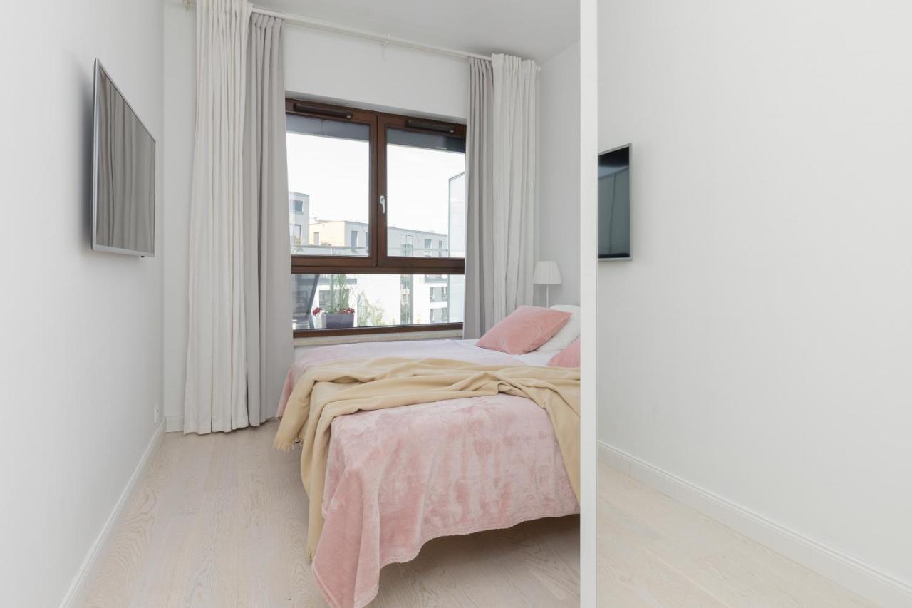 Sarmacka Apartment With Balcony Warsaw Wilanow By Noclegi Renters 외부 사진