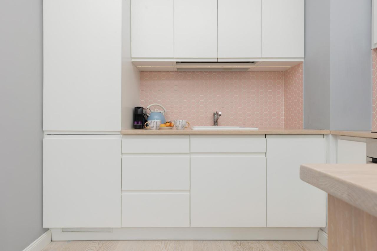 Sarmacka Apartment With Balcony Warsaw Wilanow By Noclegi Renters 외부 사진