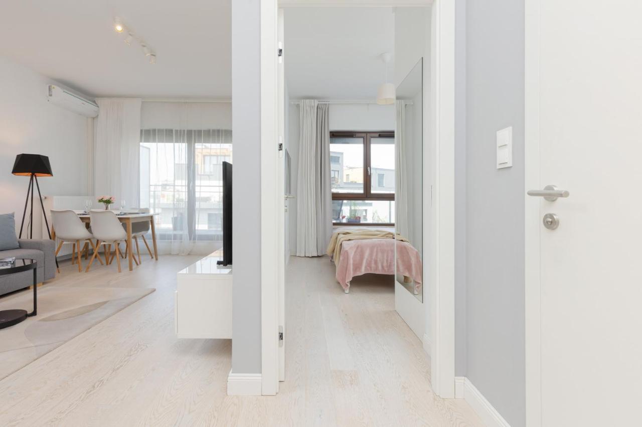 Sarmacka Apartment With Balcony Warsaw Wilanow By Noclegi Renters 외부 사진